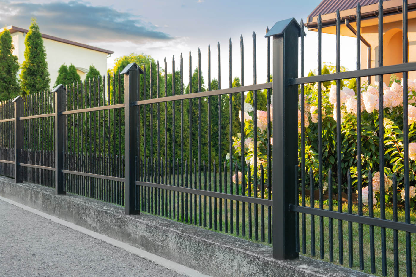 76 FENCE - 76 FENCE. Professional Metal Fencing Company