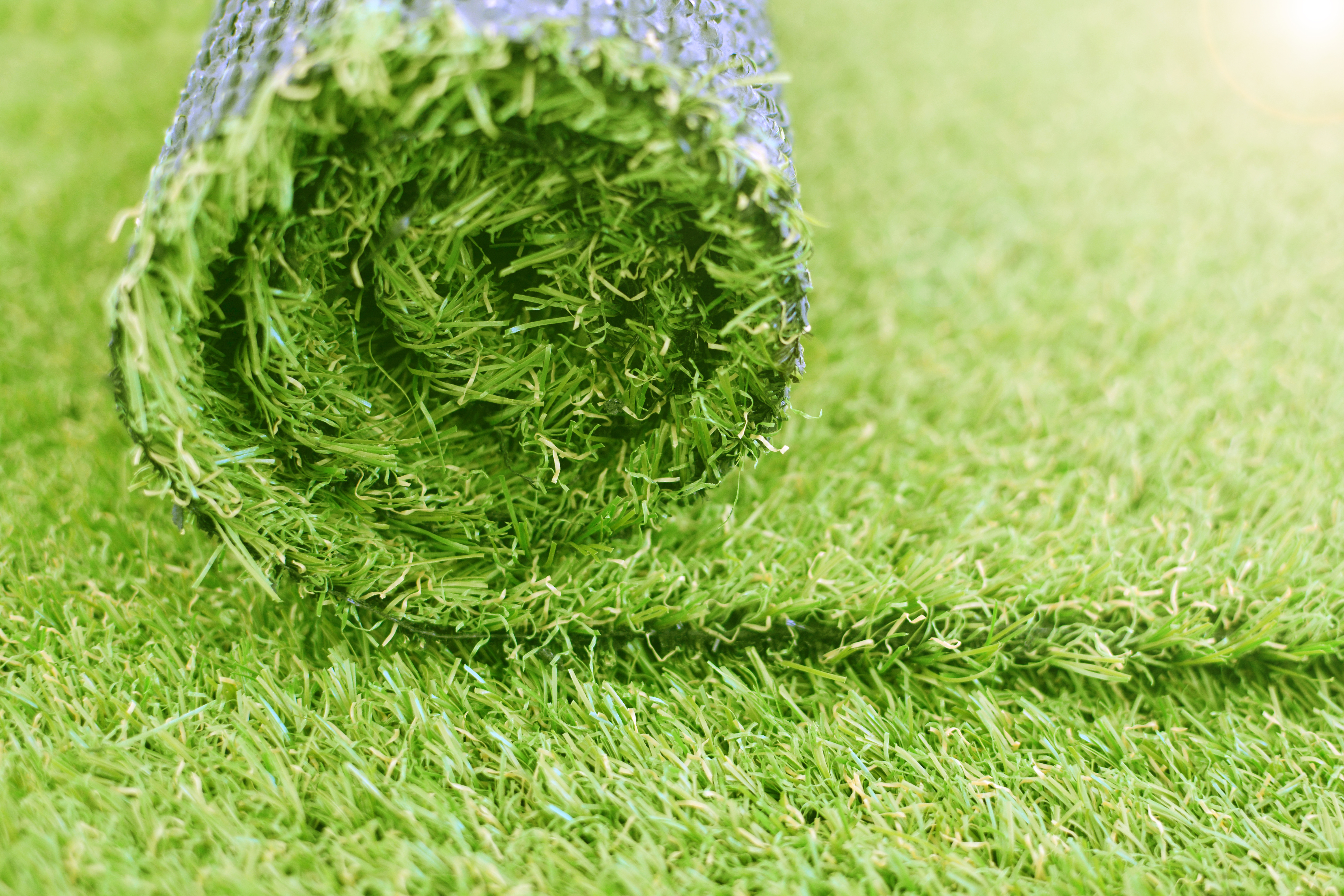 Newly installed artificial grass in Schaumburg, IL from 76 Fence.